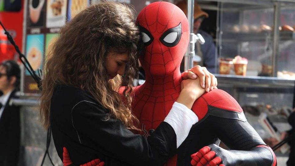 Spider-Man: Far From Home, Nuansa Avengers